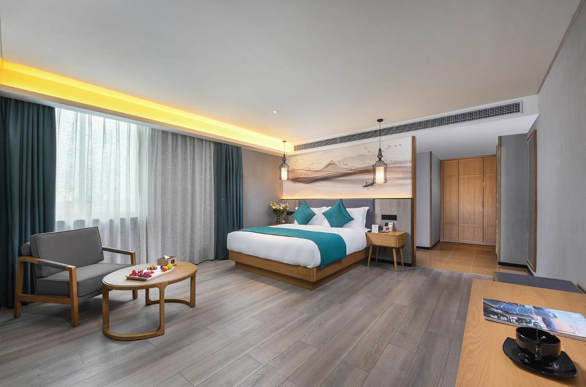 Mehood Lestie International Hotel Nancun Wanbo Metro Station Branch - Free Shuttle Bus To Canton Fair Complex During Canton Fair Period & Free Breakfast & Free Afternoon Tea & Free Midnight Snack & Free Vpn Internet Access Kültér fotó